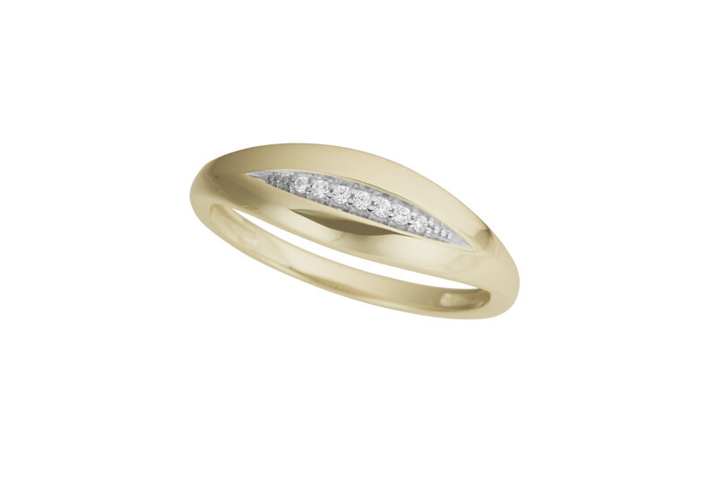 Haakonsen ring i gull med diamanter.