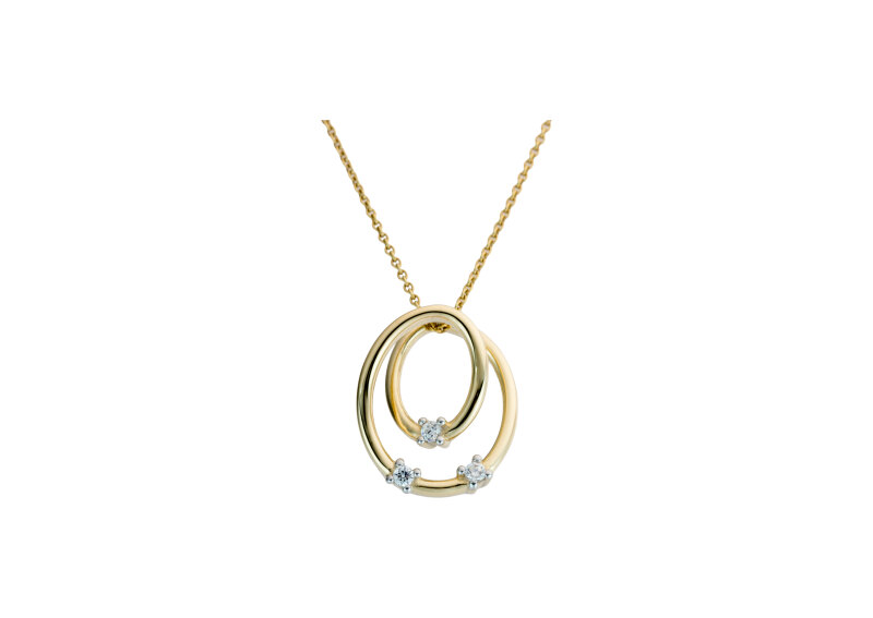 Haakonsen anheng i gull med diamanter.