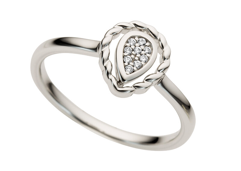 Haakonsen ring i hvitt gull med diamanter.