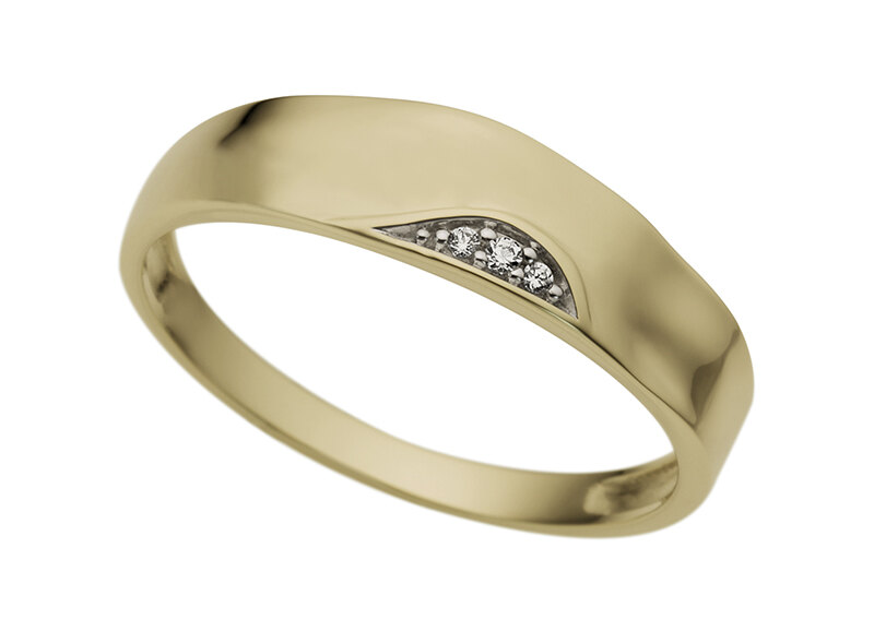 Haakonsen ring i gull med diamanter.